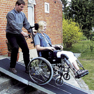 Nešiojamos neįgaliųjų vežimėlių rampos (sulankstomos)